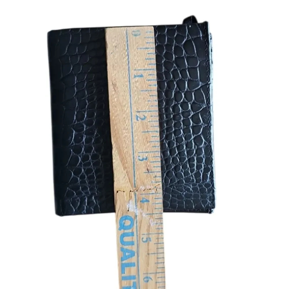 Liz Claiborne liz claiborne